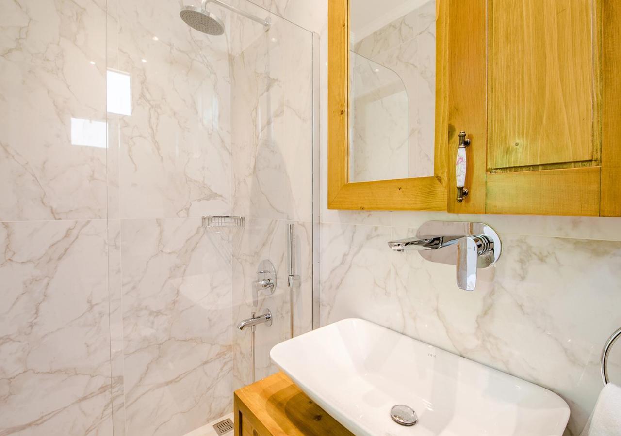 Villa 2 Sleeps 4 Isolated Honeymoon-Villa Sardunya Каш Екстер'єр фото